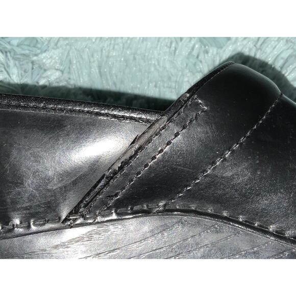 Dansko Black Clogs Size 42 (US 11.5/12 Wide) - Comfortable! - Picture 5 of 5